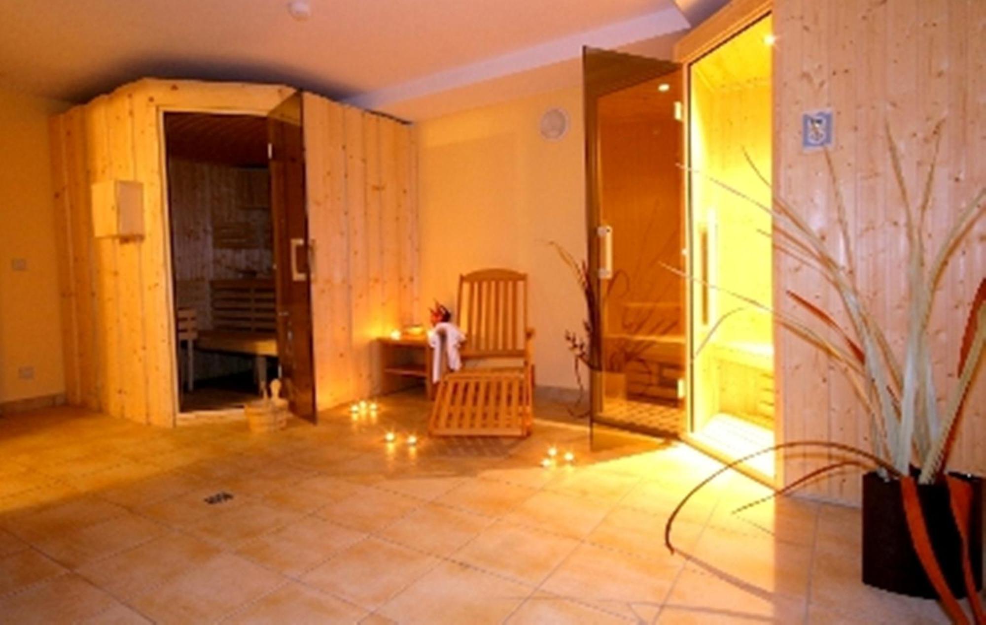Ski Hotel Piwniczna-Zdroj Екстер'єр фото