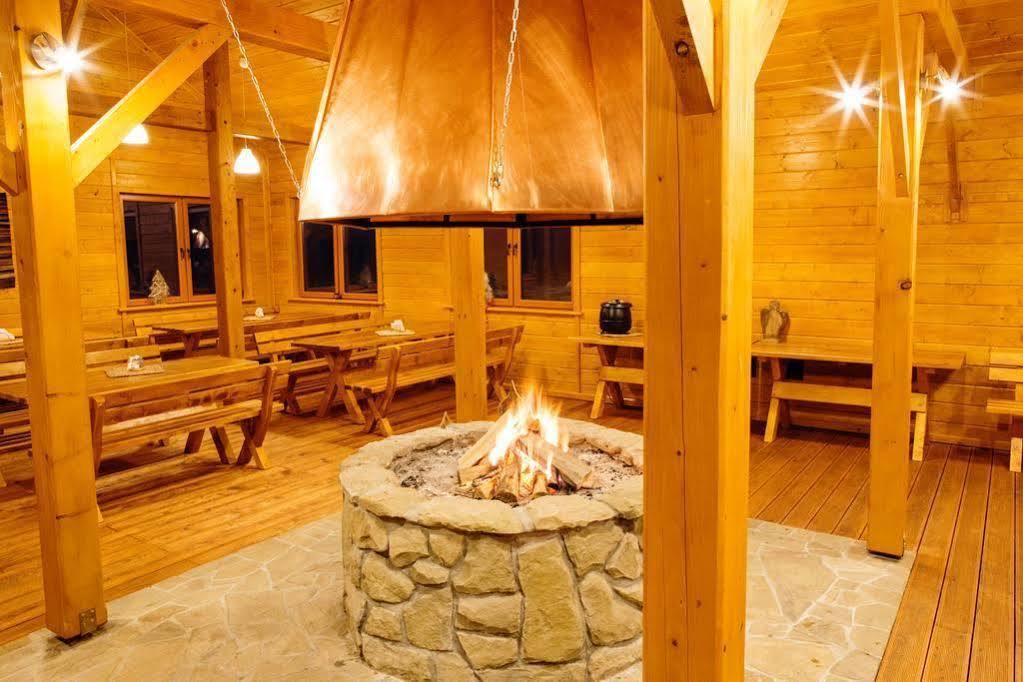 Ski Hotel Piwniczna-Zdroj Екстер'єр фото