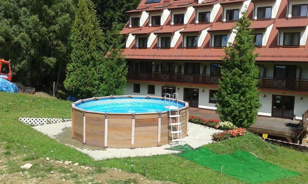 Ski Hotel Piwniczna-Zdroj Екстер'єр фото